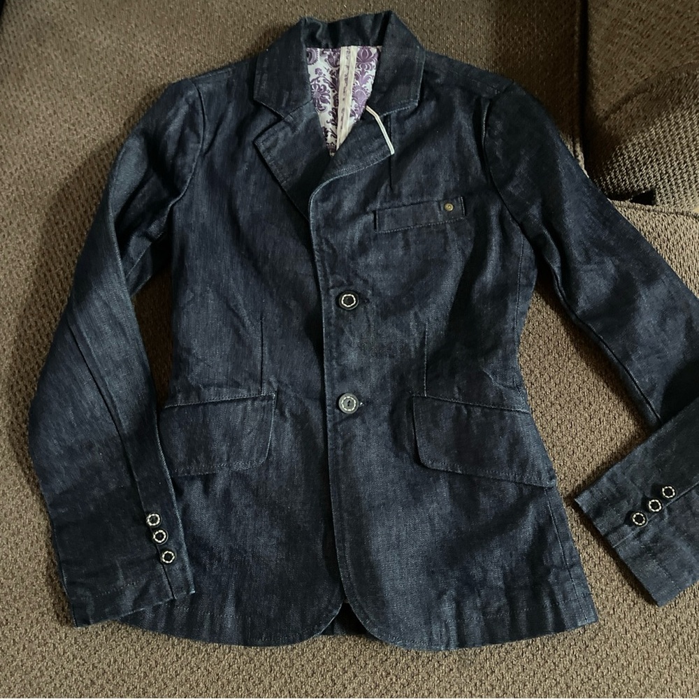 Elegant Charcoal Blazer for Women